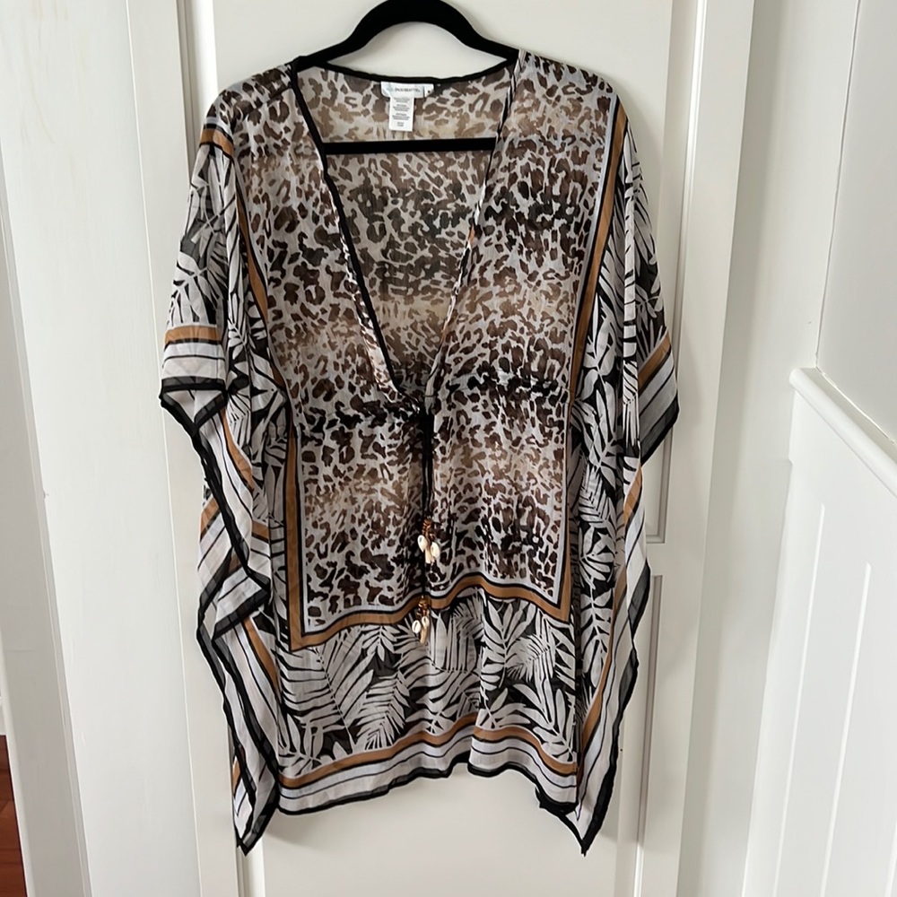 Super cute coverup